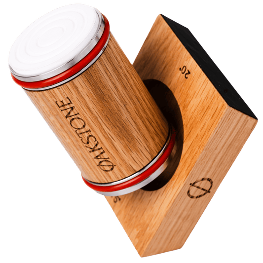 Oakstone rolling knife sharpener set in solid oak with 15 and 20 degree magnetic base