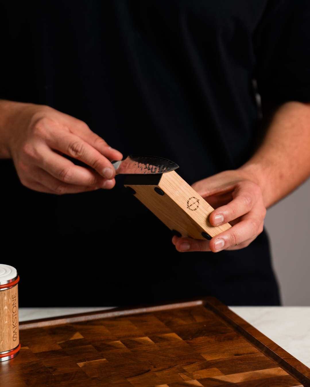 Sharpening a small paring knife on the Oakstone magnetic base