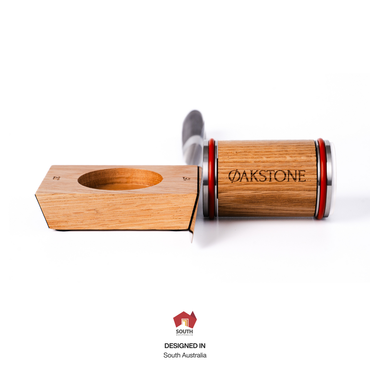Oakstone rolling knife sharpener set in solid oak with 15 and 20 degree magnetic base, designed in South Australia